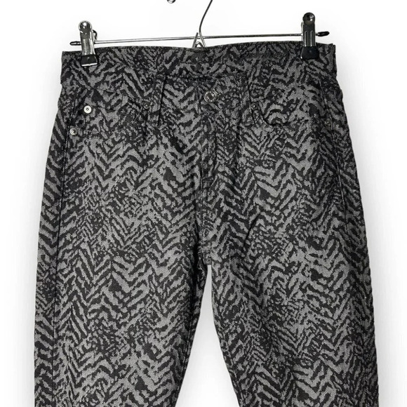 7 For All Mankind Gwenevere Skinny Black and Charcoal Zebra Print 25 - Picture 4 of 10